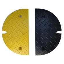 Retardér – kabelový přejezd 25 km/h, 40 t, sada 2 ks, koncový díl – 250×430×50 mm, černá | žlutá